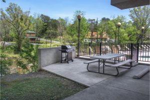 Cedar Lodge River Private Vacation Condo Rental Pigeon Forge Tennessee