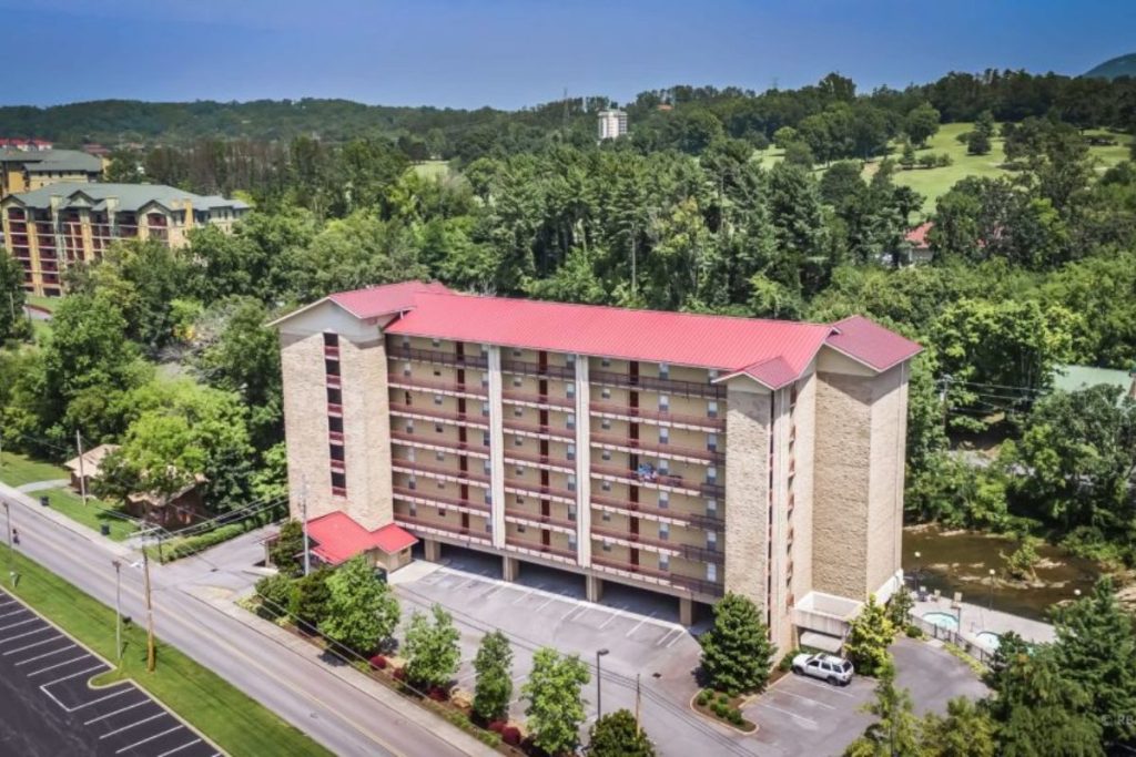 Cedar Lodge Condos in Pigeon Forge