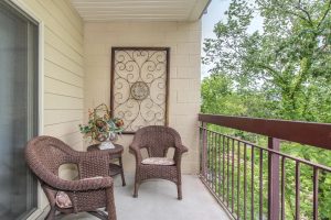 Downtown Pigeon Forge Condo on the River Cedar Lodge 303 River Reflections
