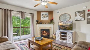 Riverside 2 Bedroom Condo at Cedar Lodge in Pigeon Forge