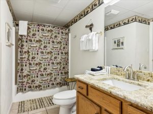 Whispering Pines Condo 511 Vacation Rental Pigeon Forge TN