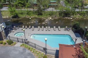 Cedar Lodge Two and Three Bedroom Condos in Pigeon Forge