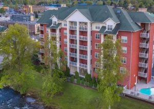 Bear Crossing Condo 503 in Pigeon Forge