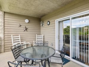 Whispering Pines Condo 511 Vacation Rental Pigeon Forge TN