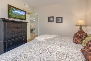 Downtown Pigeon Forge Condo on the River Cedar Lodge 303 River Reflections