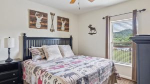 Riverside 2 Bedroom Condo at Cedar Lodge in Pigeon Forge
