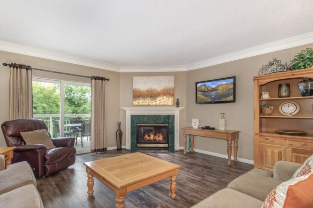 Whispering Pines Condo 412 in Pigeon Forge