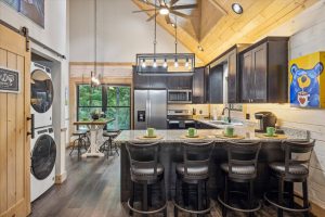 2 Bedroom Gatlinburg Cabin Vacation Rentals near Downtown and Rocky Top Sports World, Fly Me To The Moon