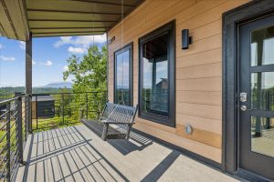 Starry Night Smoky Mountain Cabin 4 Bedroom at Reedmont