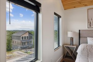 Starry Night Smoky Mountain Cabin 4 Bedroom at Reedmont