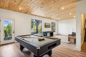 Starry Night Smoky Mountain Cabin 4 Bedroom at Reedmont