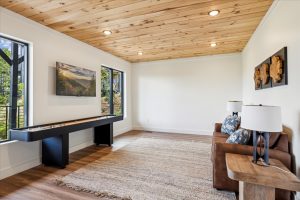 Starry Night Smoky Mountain Cabin 4 Bedroom at Reedmont