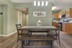 Two bedroom Pigeon Forge Condo near Dollywood Cedar Lodge 102 Sleeps 6