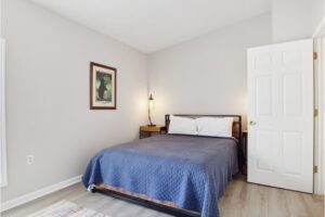 Affordable Downtown Pigeon Forge Condo Rustic Roots Pigeon Forge Condo Sleeps 4 Walk to the Island