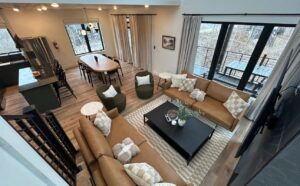 Five bedroom Sleeps 13 Free Dollywood and Soaky Mountain Ticket Vacation Rental (1)