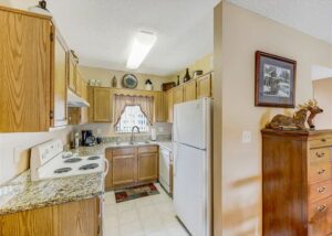 Whispering Pines 444 Vacation Destination Downtown Pigeon Forge with Mountain View