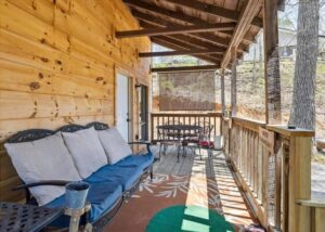 All I Ever Wanted Gatlinburg Cabin in Arts & Crafts Community near Downtown Gatlinburg
