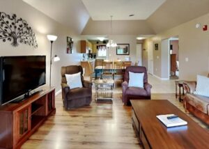 Whispering Pines 652 a 2 Bedroom Vacation Condo in Downtown Pigeon Forge, near Dollywood