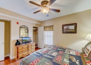 Whispering Pines 444 Vacation Destination Downtown Pigeon Forge with Mountain View