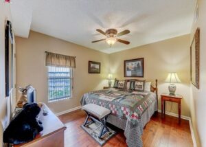 Whispering Pines 444 Vacation Destination Downtown Pigeon Forge with Mountain View