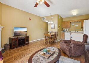 Whispering Pines 331 Downtown Pigeon Forge 1 Bedroom Rental
