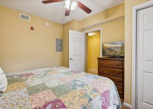 Whispering Pines 101 Downtown Pigeon Forge one bedroom vacation rental