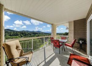 Whispering Pines 653 Majestic View Downtown Pigeon Forge Two Bedroom Condo