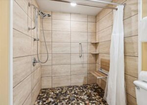 Whispering Pines 101 Downtown Pigeon Forge one bedroom vacation rental