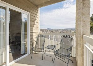 Whispering Pines 331 Downtown Pigeon Forge 1 Bedroom Rental