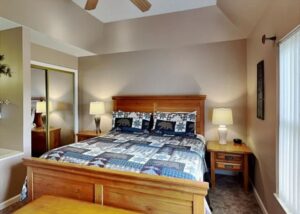 Whispering Pines 652 a 2 Bedroom Vacation Condo in Downtown Pigeon Forge, near Dollywood