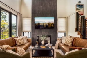 Five Bedroom Large Vacation rental Cabin near Dollywood Knoxville Pigeon Forge Smoky Mountain Top 10 Vacation Rental