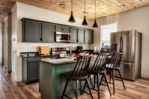 Five Bedroom Large Vacation rental Cabin near Dollywood Knoxville Pigeon Forge Smoky Mountain Top 10 Vacation Rental