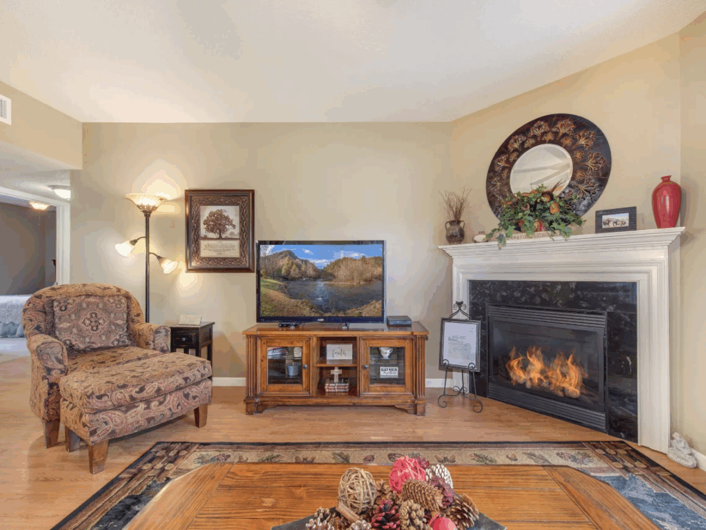 Cedar Lodge Condo 505 River Romp Three Bedroom Riverside Vacation Rental in Pigeon Forge