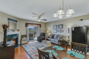 Whispering Pines Condo 211 Easy Street Downtown Pigeon Forge One Bedroom Condo near Dollywood