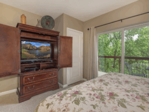 Cedar Lodge Condo 505 River Romp Three Bedroom Riverside Vacation Rental in Pigeon Forge