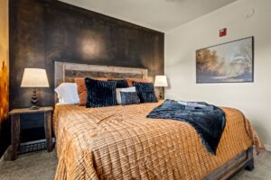 Cedar Lodge Vacation Condo Cabin Rental 605 Riverside Retreat Near Dollywood on the River