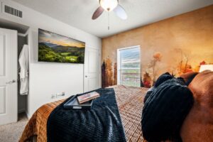 Cedar Lodge Vacation Condo Cabin Rental 605 Riverside Retreat Near Dollywood on the River