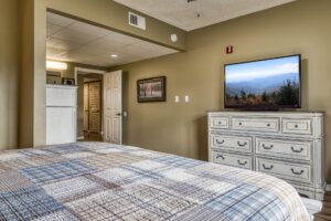 Whispering Pines Condo 443 Splendor at the Pines Downtown Pigeon Forge Vacation Condo with a Smoky Mountain View