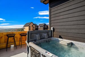 5 Bedroom Vacation Cabin Rental with Indoor Pool and Game Room Lodges at Reedmont