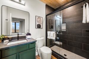 5 Bedroom Vacation Cabin Rental with Indoor Pool and Game Room Lodges at Reedmont