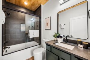 5 Bedroom Vacation Cabin Rental with Indoor Pool and Game Room Lodges at Reedmont