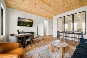 5 Bedroom Vacation Cabin Rental with Indoor Pool and Game Room Lodges at Reedmont