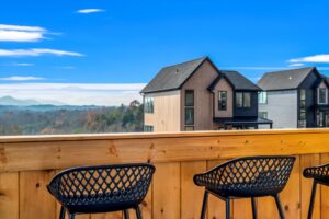 5 Bedroom Vacation Cabin Rental with Indoor Pool and Game Room Lodges at Reedmont