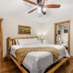 Downtown Gatlinburg Condo Baskins Creek 403 Sleeps 8-Covered Parking-Summer Pool Access