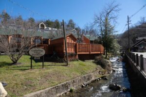 Baskins Creek 403 Condominium in Gatlinburg
