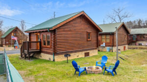 The LIttle River Cabin in Pigeon Forge Vacation Rental in the Smokies