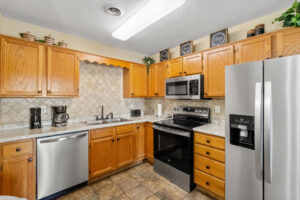 Whispering Pines 141 City Lights