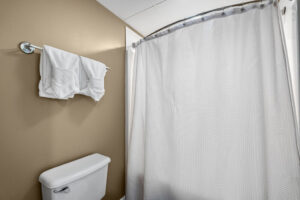 Whispering Pines 534 Downtown Retreat a 4 Bedroom Condo in Pigeon Forge TN