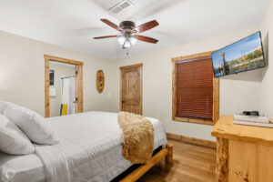 Baskins Creek 403 Condominium in Gatlinburg