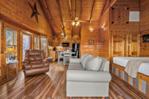 The LIttle River Cabin in Pigeon Forge Vacation Rental in the Smokies